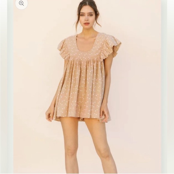 Storia Pants - NWT- Daisy print - Loose fit trapeze Romper (Small)